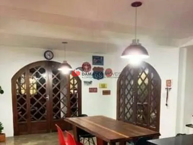 Chácara 4 quartos e 4 banheiros, à venda, no bairro Portão em Atibaia