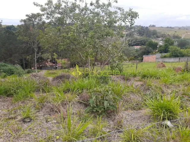 Chácara com 1040m², à venda, no bairro Loteamento Chácaras Ingrid em Taubaté