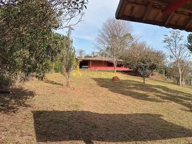 Chácara com 24000m² 2 quartos e 3 banheiros, à venda, no bairro POUSO FRIO em Pindamonhangaba