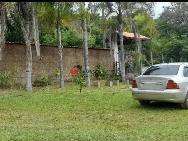 Chácara 3 quartos e 3 banheiros, à venda, no bairro SARAPUI em Sarapuí