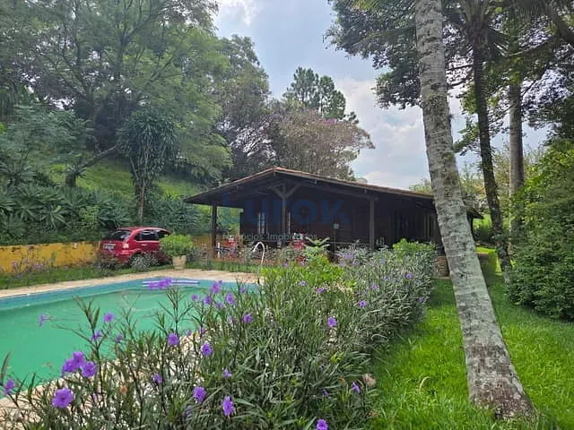 Chácara com 4040m² 3 quartos e 4 banheiros, à venda, no bairro Vale Verde em Valinhos