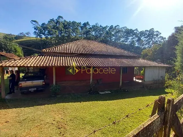 Chácara com 181500m² 3 quartos e 2 banheiros, à venda, no bairro Centro em Cunha