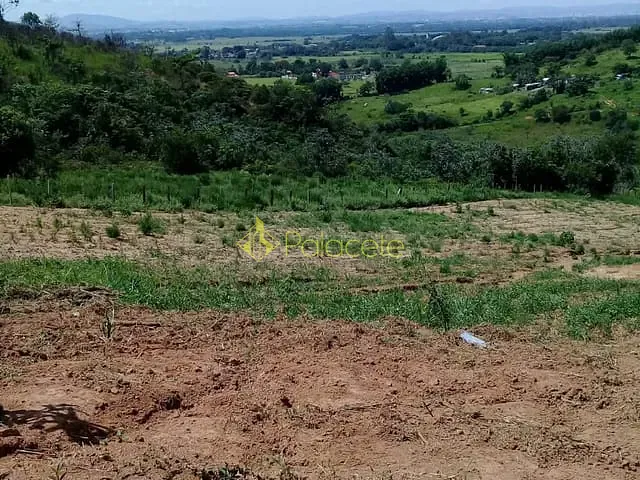 Chácara com 20000m², à venda, no bairro Mandú em Pindamonhangaba