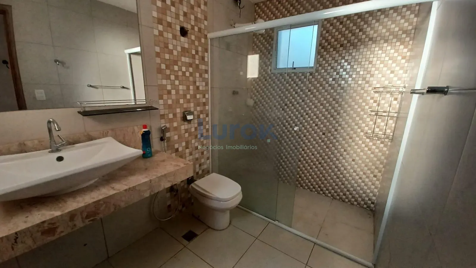 Chácara, 3 quartos, 980 m² - Foto 8