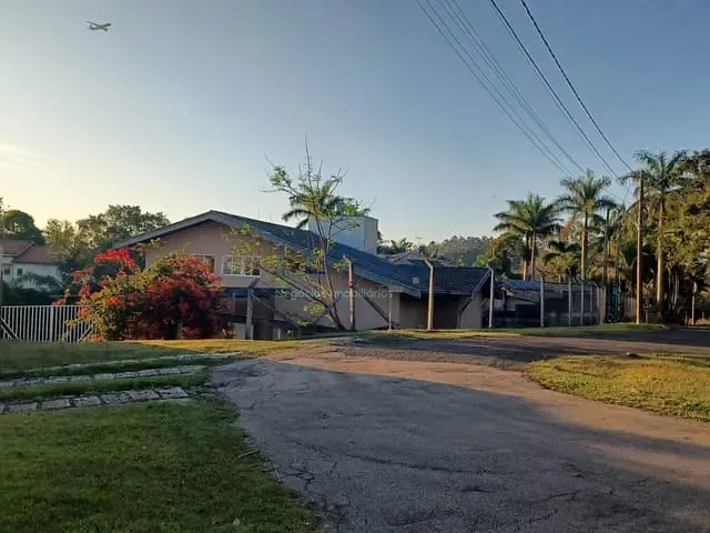 Chácara com 980m² 3 quartos e 3 banheiros, para alugar, no bairro Vale Verde em Valinhos