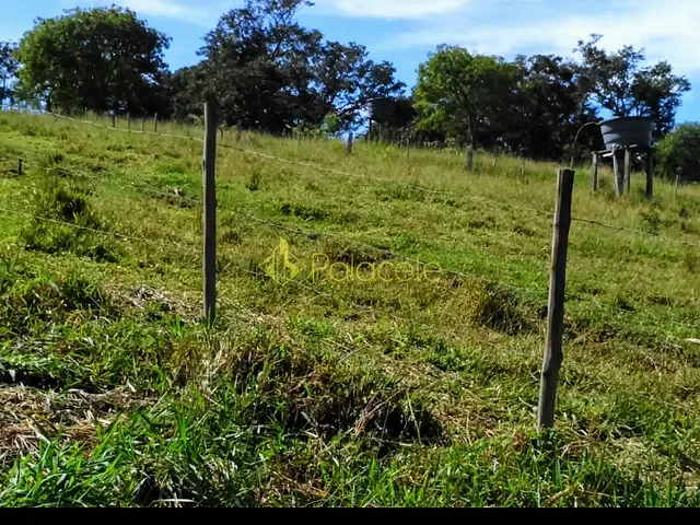 Chácara com 30000m², à venda, no bairro . em Cunha