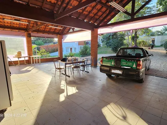 Chácara com 1015m² 2 quartos e 2 banheiros, à venda, no bairro Estância Recreativa San Fernando em Valinhos