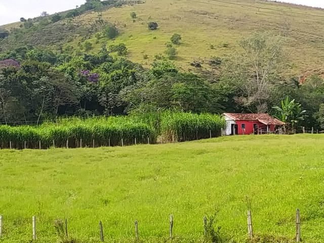 Chácara com 170000m², à venda, no bairro Bom Sucesso em Pindamonhangaba