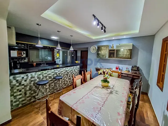 Chácara com 1600m² 3 quartos e 3 banheiros, à venda, no bairro Vale Verde em Valinhos