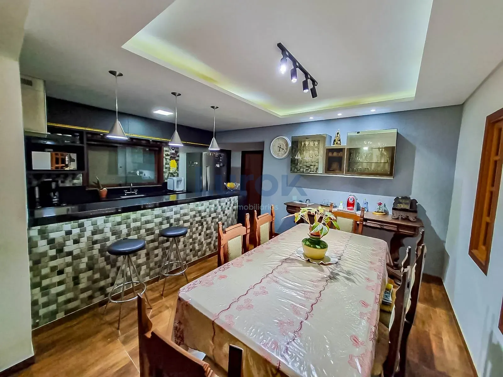 Chácara, 3 quartos, 1600 m² - Foto 4