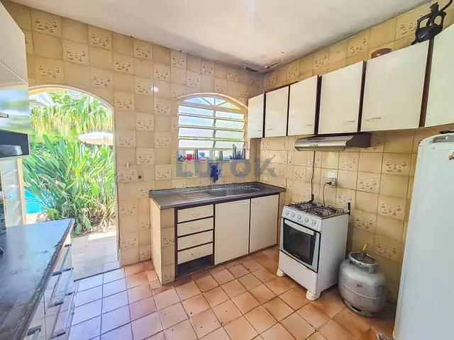 Chácara com 3000m² 3 quartos e 3 banheiros, à venda, no bairro Vale Verde em Valinhos