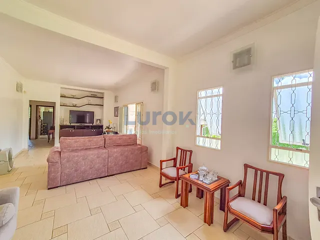 Chácara com 3228m² 3 quartos e 4 banheiros, à venda, no bairro Jardim Paiquerê em Valinhos