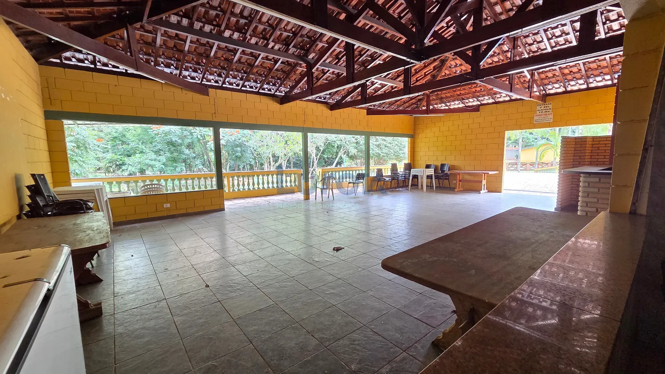Chácara, 2 quartos, 2053 m² - Foto 7