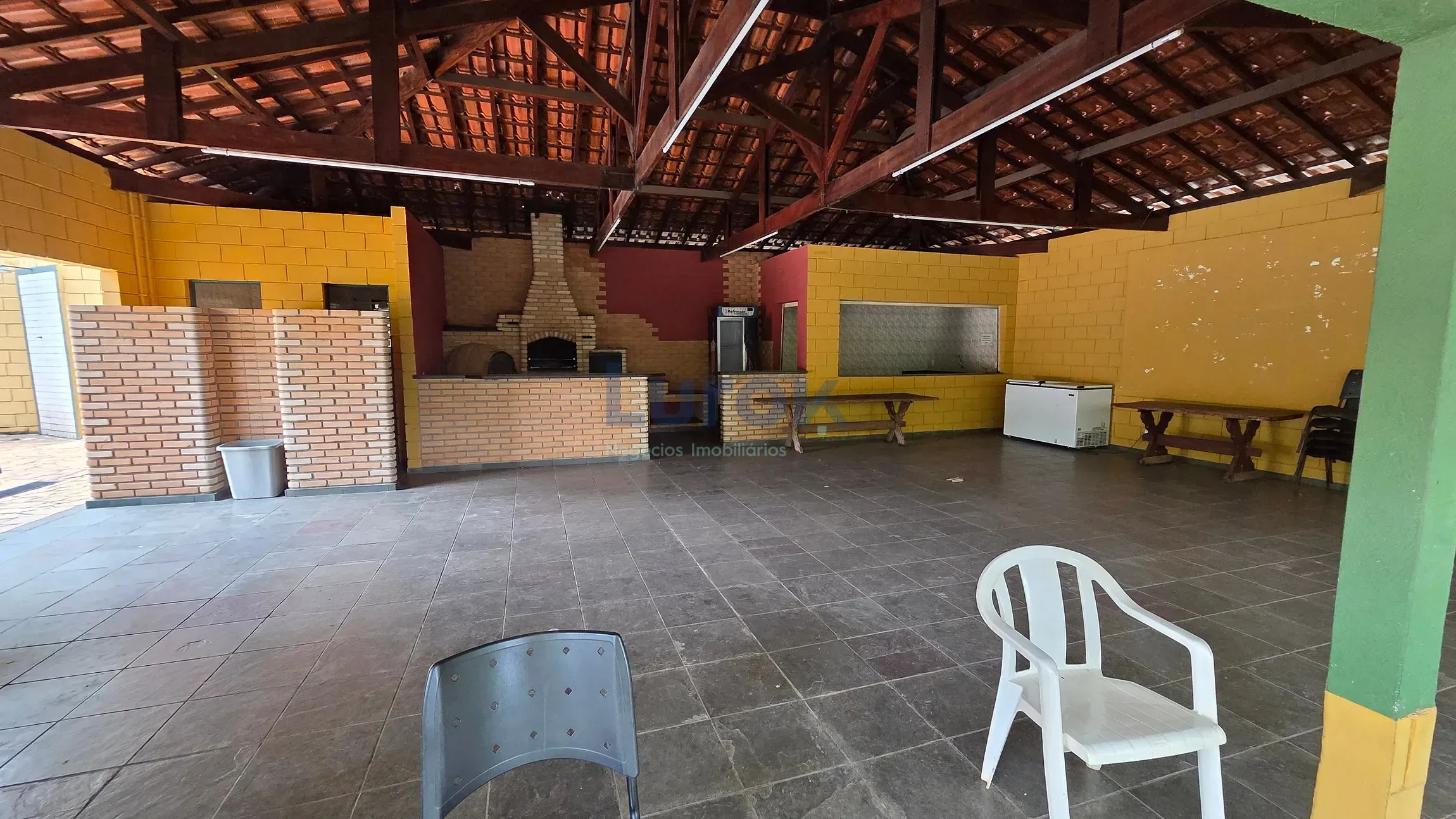 Chácara, 2 quartos, 2053 m² - Foto 8