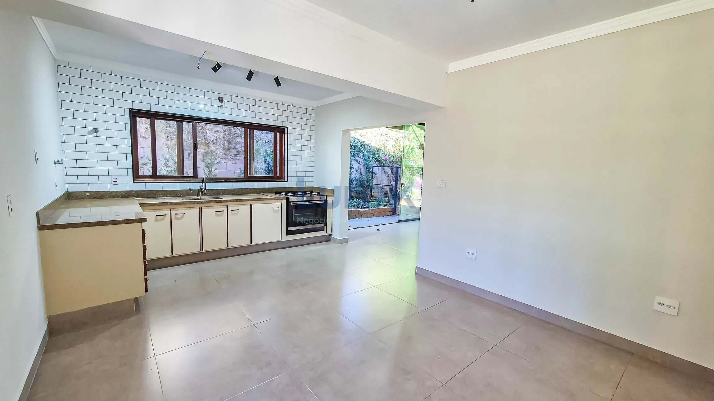 Chácara, 3 quartos, 2000 m² - Foto 4