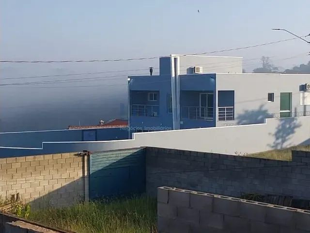 Chácara com 500m² 5 quartos e 6 banheiros, à venda, no bairro Chácaras Luzitana em Hortolândia