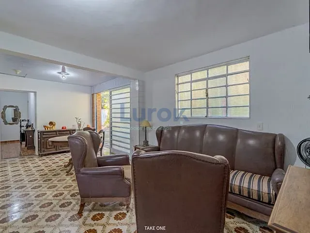 Chácara com 2850m² 3 quartos e 4 banheiros, à venda, no bairro Parque Valinhos em Valinhos