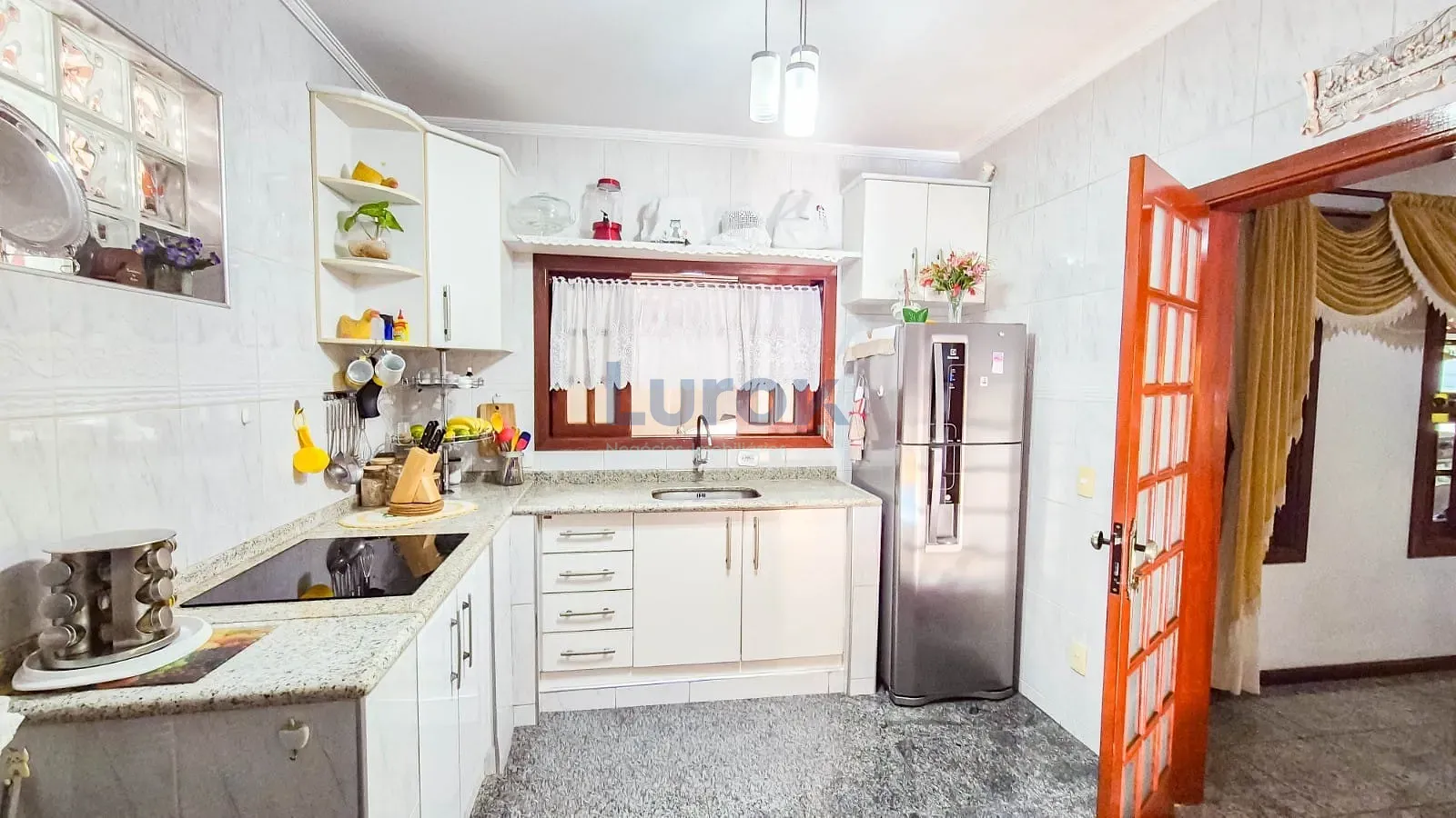Sítio, 3 quartos, 1270 m² - Foto 4