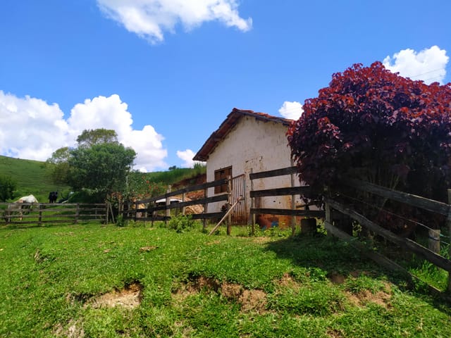 Chácara com 411400m² 2 quartos e 1 banheiro, à venda, no bairro Zona Rural em Cunha