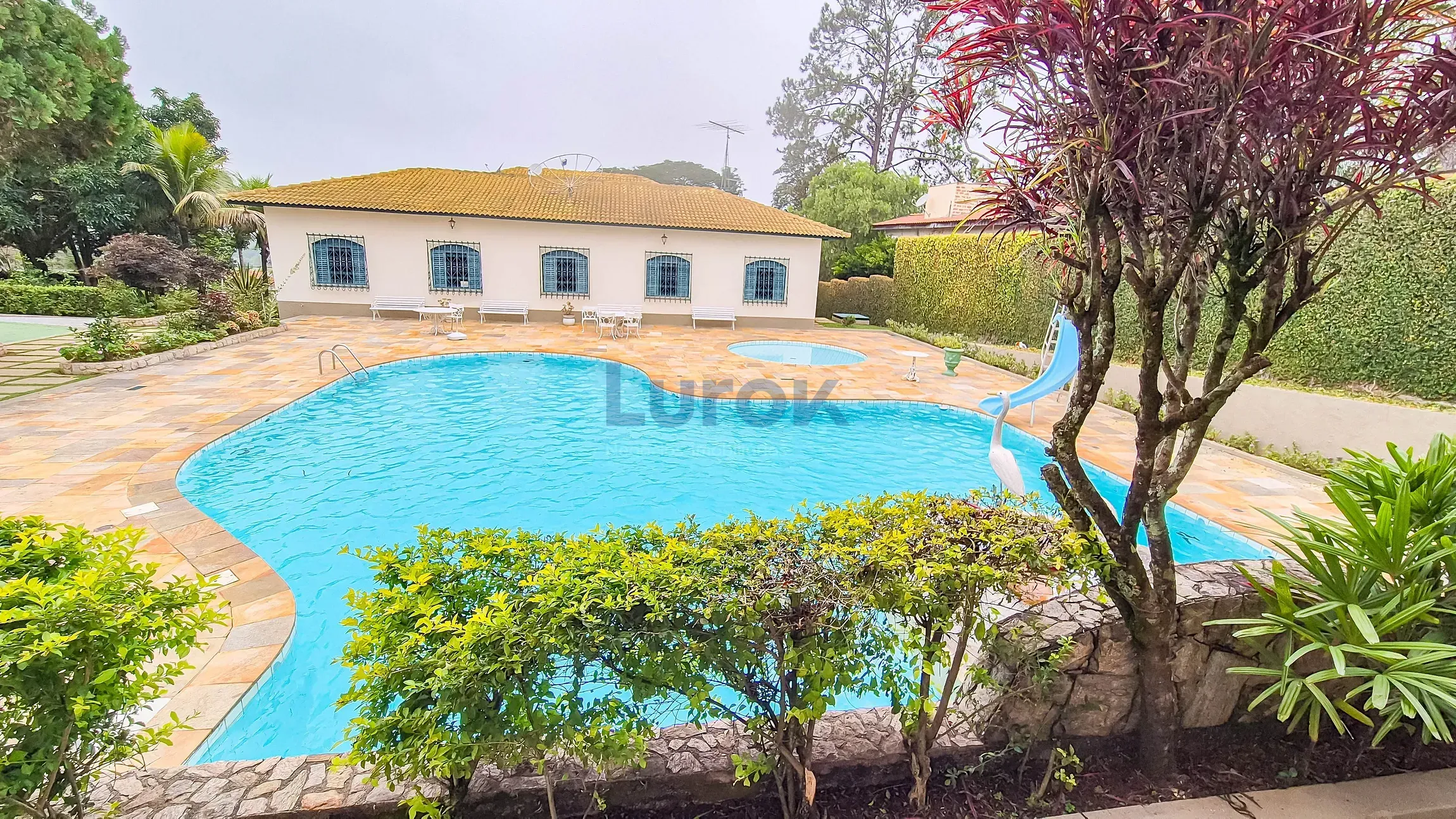 Chácara, 5 quartos, 3197 m² - Foto 4