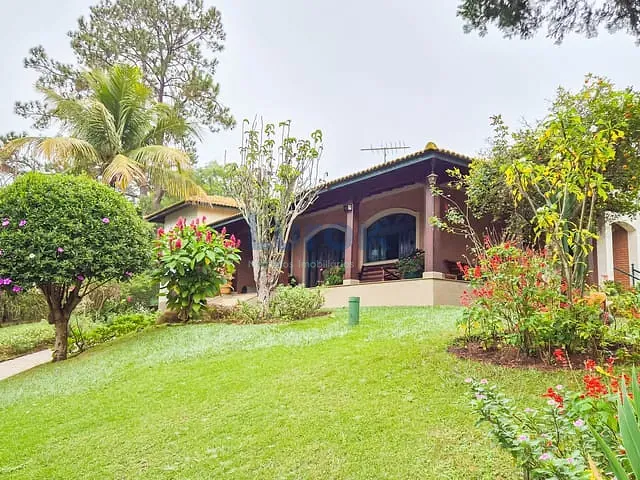 Chácara com 3197m² 5 quartos e 4 banheiros, à venda, no bairro Jardim das Laranjeiras em Itatiba