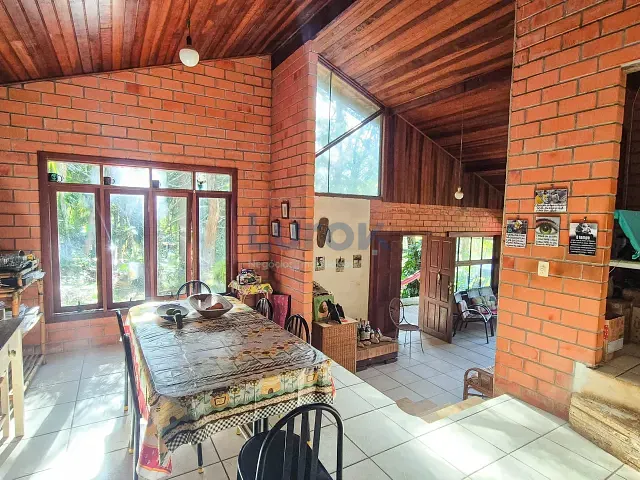 Chácara com 2250m² 2 quartos e 2 banheiros, à venda, no bairro Vale Verde em Valinhos