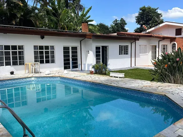Chácara com 880m² 2 quartos e 5 banheiros, à venda, no bairro Vale Verde em Valinhos