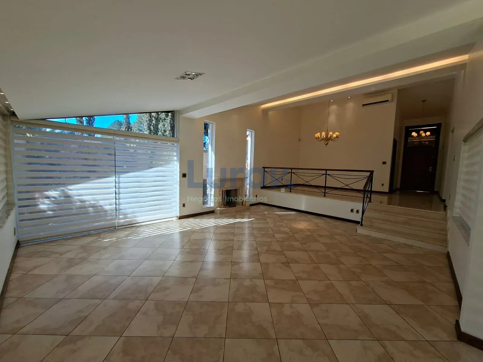 Chácara, 3 quartos, 1120 m² - Foto 4