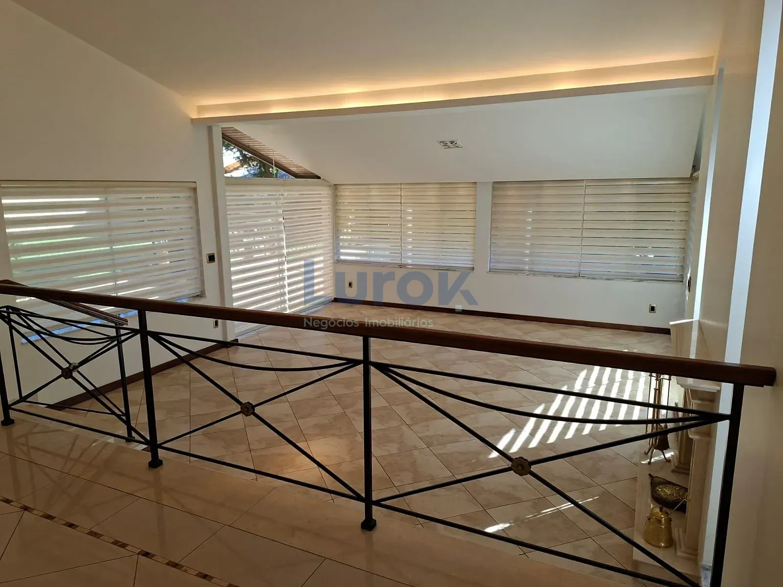 Chácara, 3 quartos, 1120 m² - Foto 2