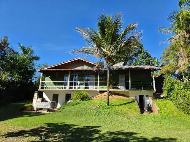 Chácara com 1480m² 4 quartos e 4 banheiros, à venda, no bairro Vale Verde em Valinhos
