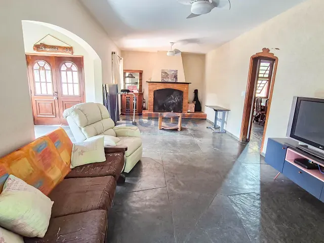 Chácara com 900m² 3 quartos e 5 banheiros, à venda, no bairro Vale Verde em Valinhos