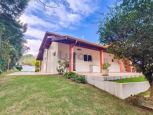 Chácara com 231m² 3 quartos e 2 banheiros, à venda, no bairro Vale Verde em Valinhos