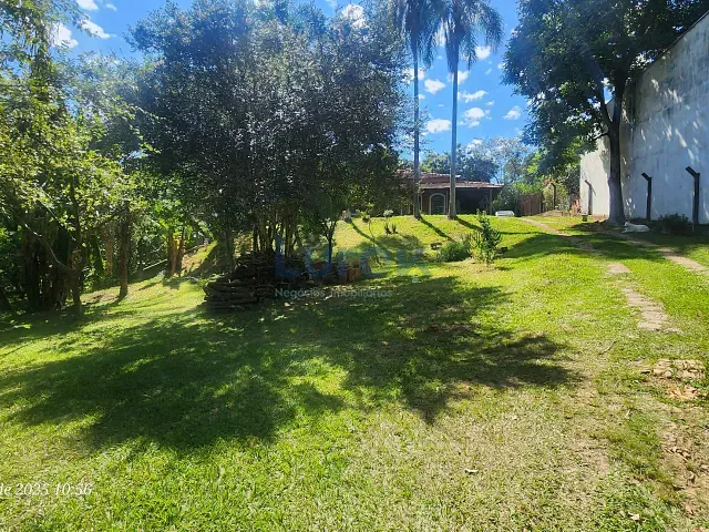 Chácara com 2000m² 2 quartos e 2 banheiros, à venda, no bairro Chácaras São Bento em Valinhos