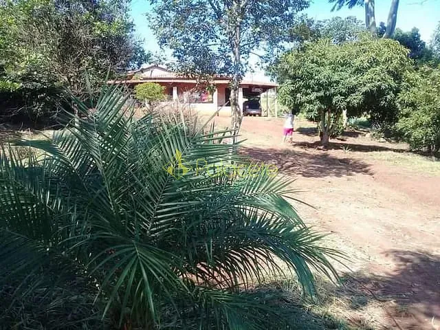 Chácara com 2000m² 2 quartos e 2 banheiros, à venda, no bairro Goiabal em Pindamonhangaba
