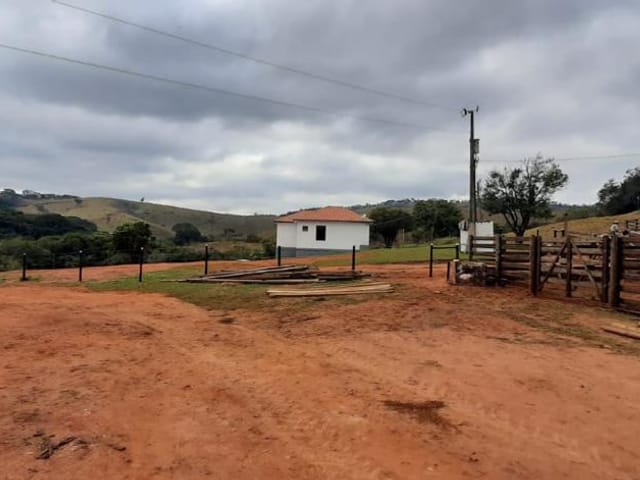 Chácara com 1300000m², à venda, no bairro Centro em São Lourenço