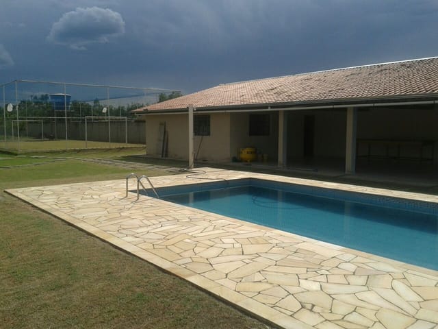 Chácara com 2300m², à venda, no bairro Bom Sucesso em Pindamonhangaba