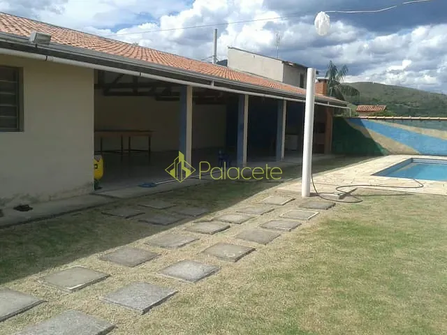Chácara com 2300m², à venda, no bairro Bom Sucesso em Pindamonhangaba