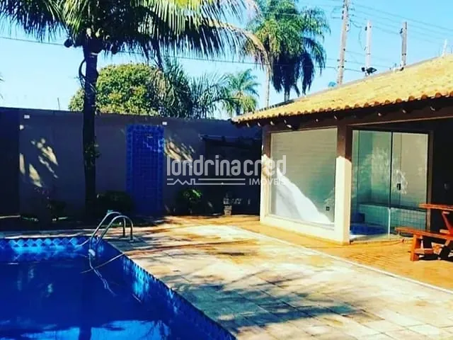 Chácara com 1200m², à venda, no bairro Parque das Grevíleas em Maringá
