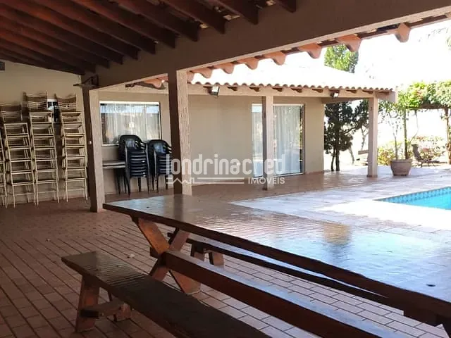 Chácara com 1200m², à venda, no bairro Parque das Grevíleas em Maringá