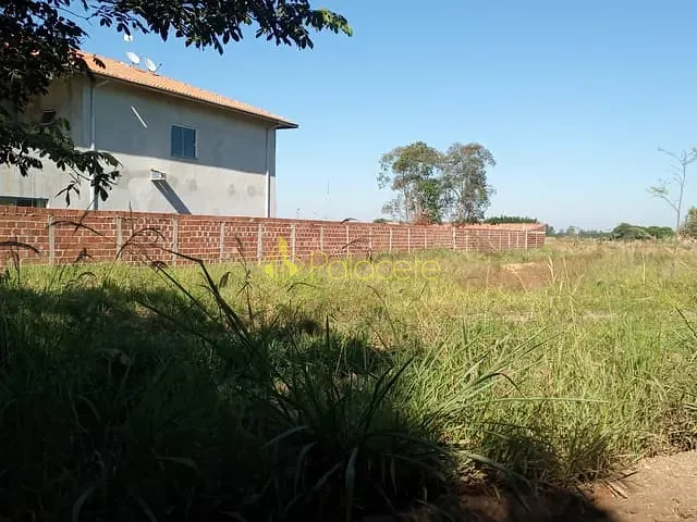 Chácara com 1447m², à venda, no bairro Colméia em Pindamonhangaba
