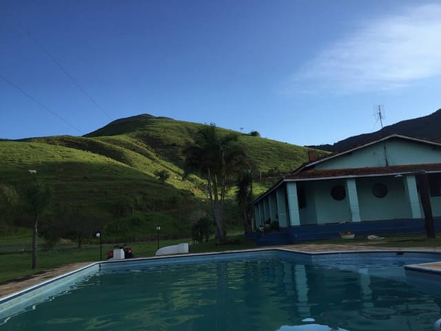 Chácara com 2420000m² 3 quartos e 2 banheiros, à venda, no bairro Zona Rural em Roseira