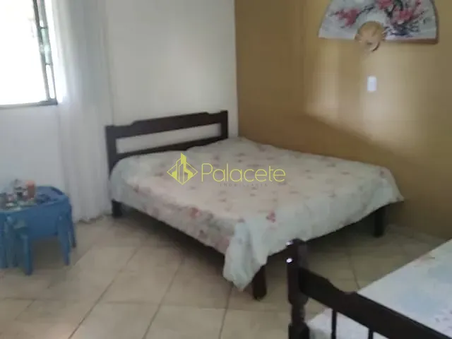 Chácara com 24000m² 3 quartos e 3 banheiros, à venda, no bairro Registro em Taubaté