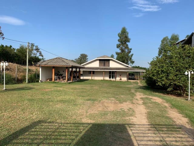Chácara com 1087m² 3 quartos e 2 banheiros, à venda, no bairro Mandú em Pindamonhangaba