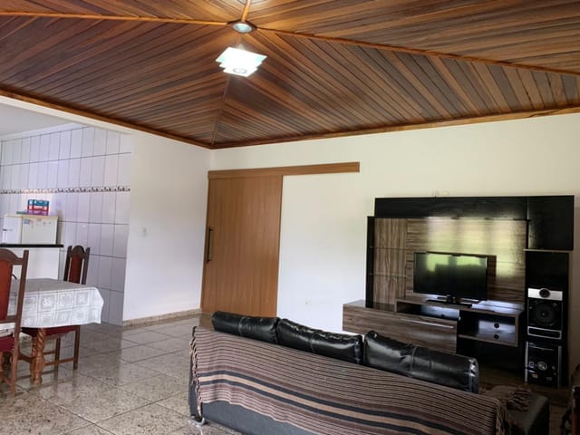 Chácara com 1087m² 3 quartos e 2 banheiros, à venda, no bairro Mandú em Pindamonhangaba
