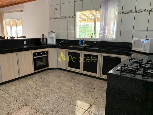 Chácara com 1087m² 3 quartos e 2 banheiros, à venda, no bairro Mandú em Pindamonhangaba