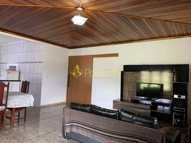 Chácara com 1087m² 3 quartos e 2 banheiros, à venda, no bairro Mandú em Pindamonhangaba