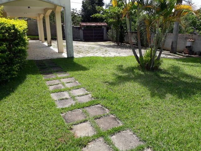 Chácara com 3010m² 3 quartos e 3 banheiros, à venda, no bairro Boa Vista em Caçapava