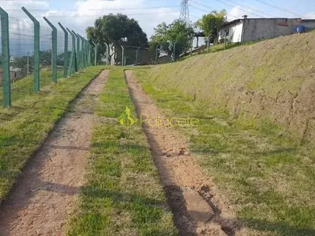 Chácara com 2500m², à venda, no bairro Loteamento Chácaras Ingrid em Taubaté