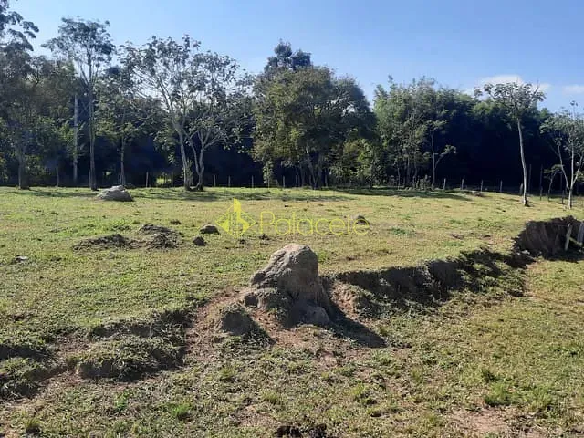 Chácara com 20000m², à venda, no bairro Madú em Pindamonhangaba