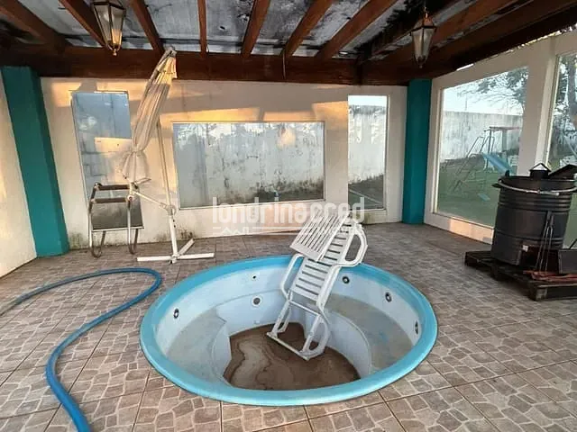 Chácara com 5000m², à venda, no bairro Recanto dos Pinheiros em Cambé